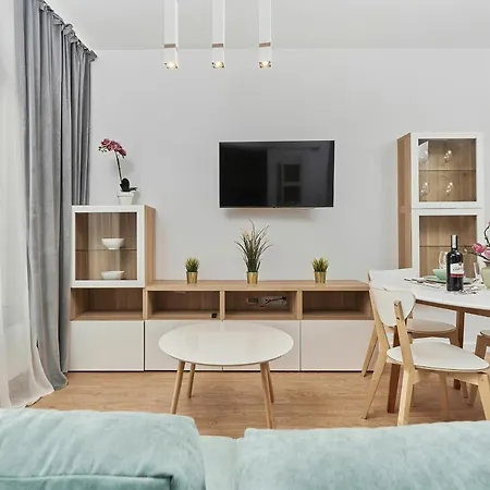 Modern Apartments Kosciuszki With Free Garage Wroclaw By Noclegi Renters Exterior foto