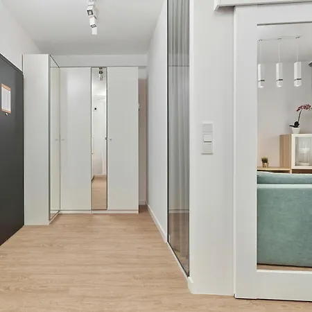 Modern Apartments Kosciuszki With Free Garage Wroclaw By Noclegi Renters Exterior foto