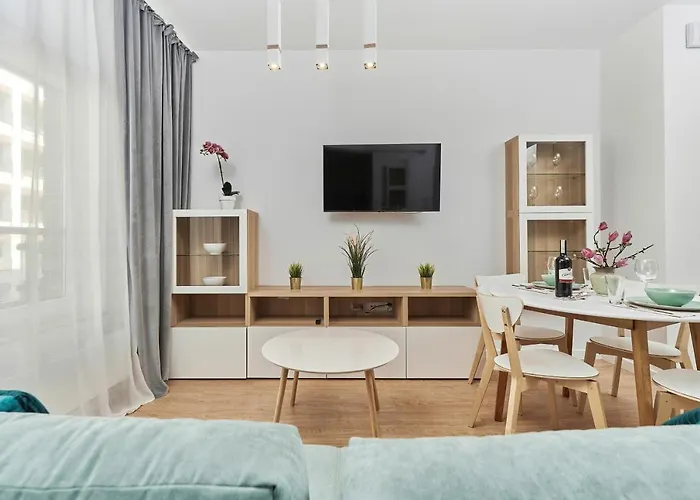Modern Apartments Kosciuszki With Free Garage Wroclaw By Noclegi Renters