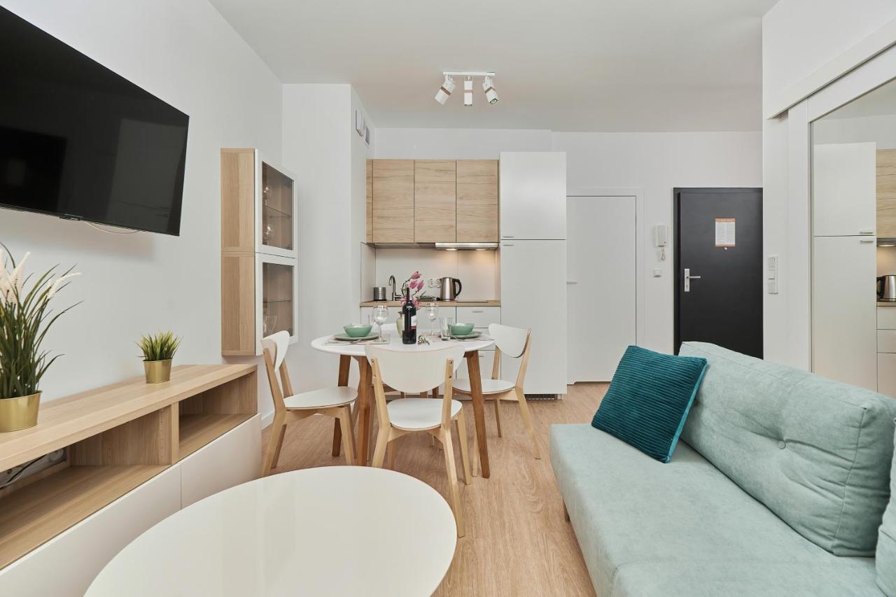 Apartment Modern Kosciuszki With Free Garage By Renters Breslau
